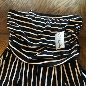 Black white stripe pantsuit 2XL NWT